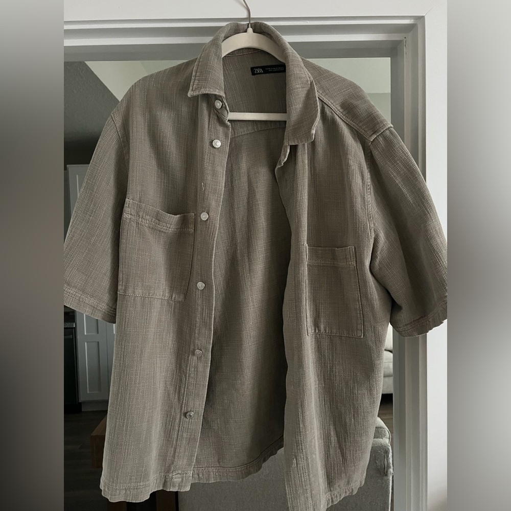 Zara Textured over shirt short sleeve